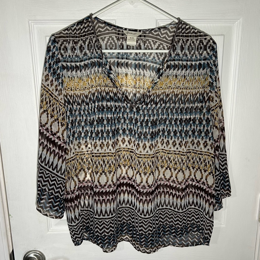 Ariat Women's Sheer V-Neck Aztec Print 3/4 Sleeve Tunic Blouse Size Medium